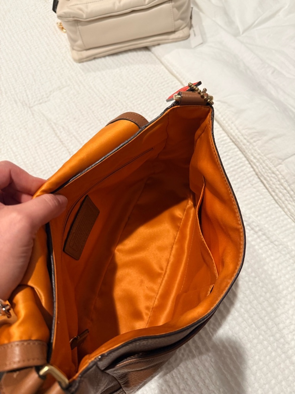 Vintage Coach Brown Leather Turn-Lock Shoulder Bag - Picture 3 of 3